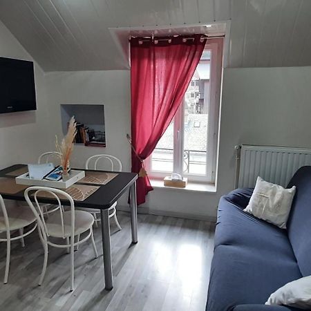 Appartement Au Coeur Du Mont-Dore Екстериор снимка