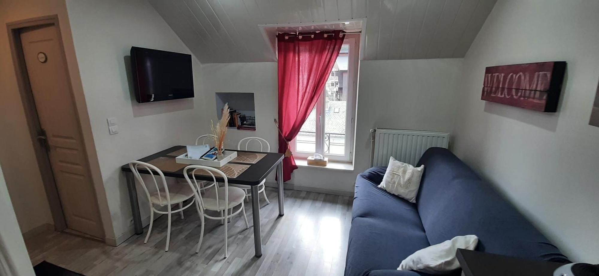 Appartement Au Coeur Du Mont-Dore Екстериор снимка